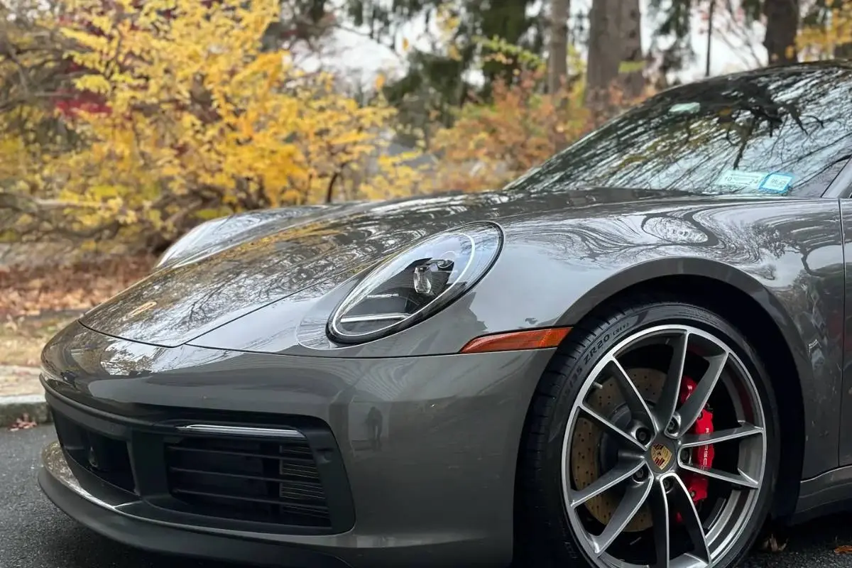 does ceramic coating prevent scratches